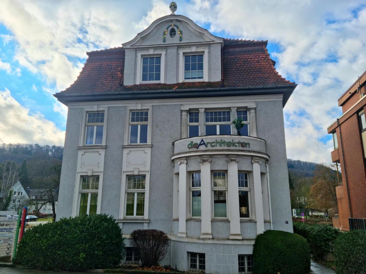 Charysma - Jugendstil Trifft Moderne, Schlafzimmer Mit Smart-Tv, Tischfussball, Darts, Parkplatz Гамельн Екстер'єр фото