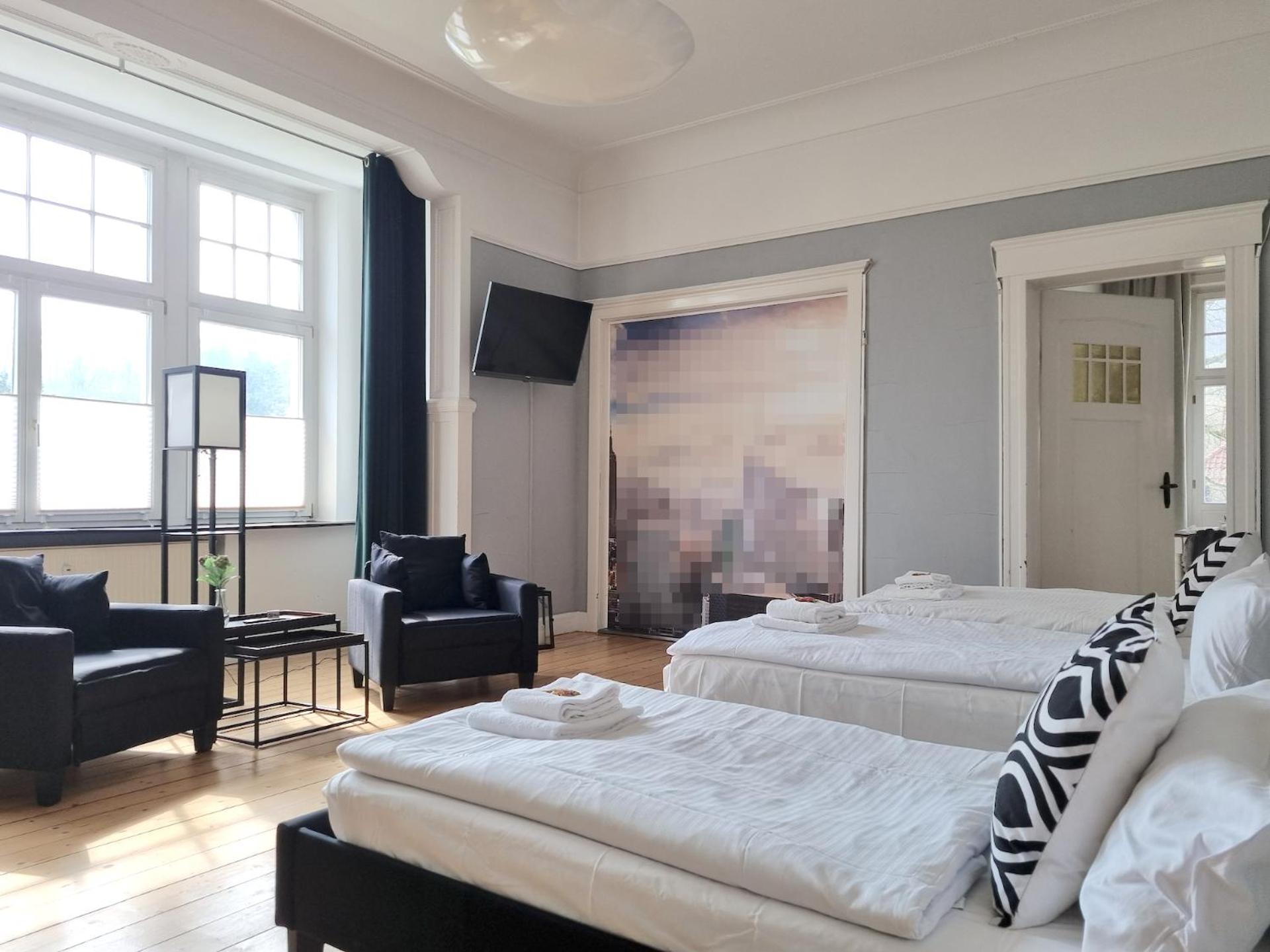 Charysma - Jugendstil Trifft Moderne, Schlafzimmer Mit Smart-Tv, Tischfussball, Darts, Parkplatz Гамельн Екстер'єр фото
